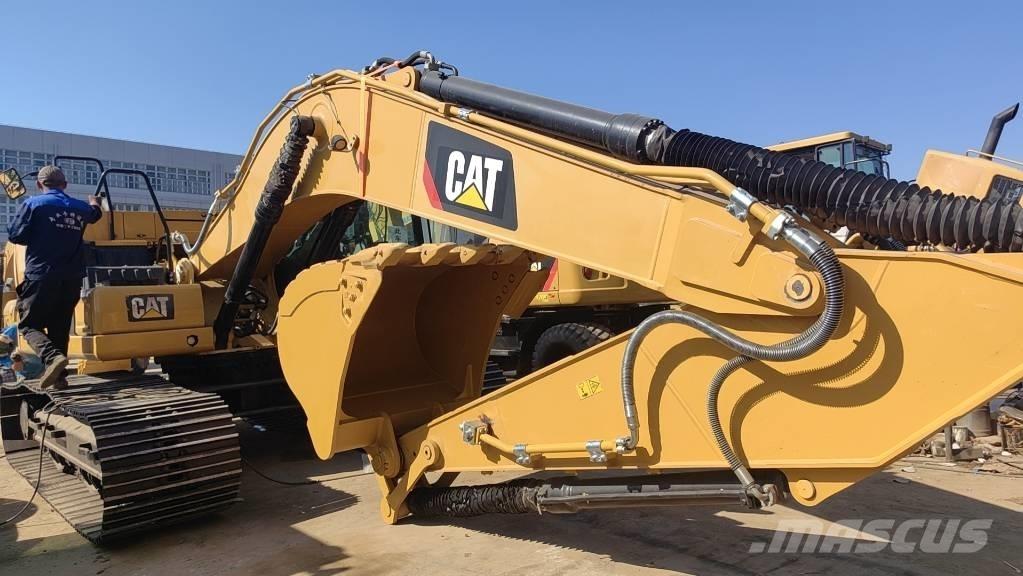 CAT 2018 CAT 320 Hjulgrävare