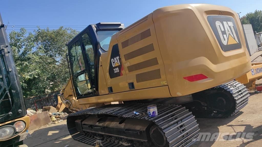 CAT 2018 CAT 320 Hjulgrävare