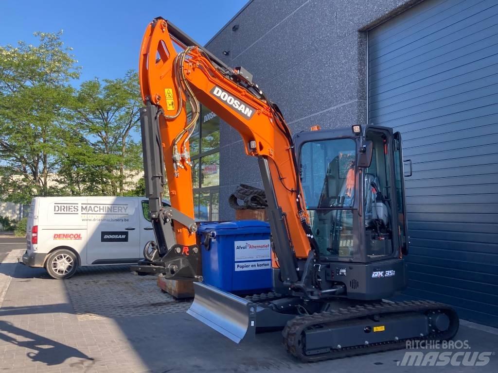 Develon DX 35 Z-7 Minigrävare < 7t