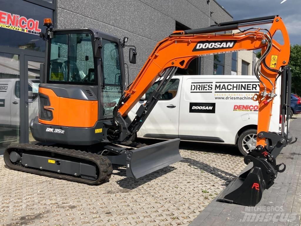 Develon DX 35 Z-7 Minigrävare < 7t