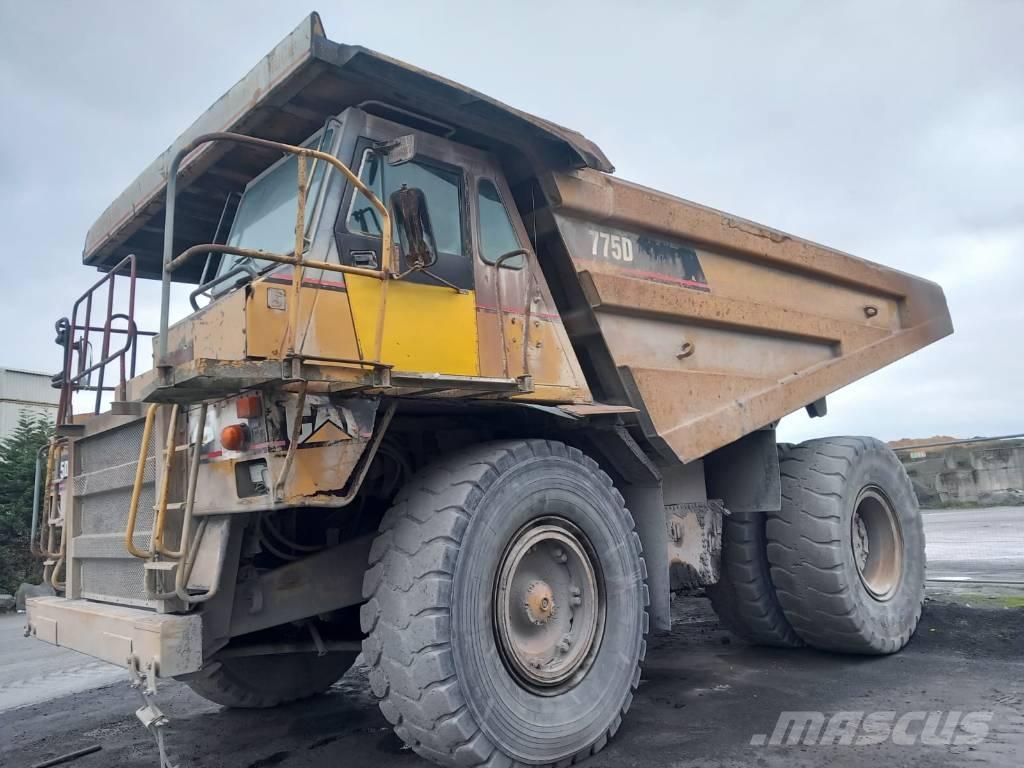 CAT 775 D Gruvtruck