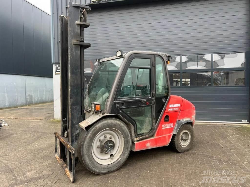 Manitou MSI 35 T Terrängtruck