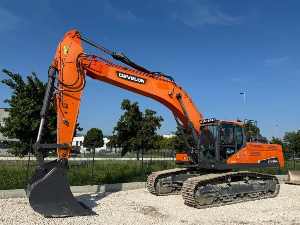 Doosan DX 380 LC-5 Bandgrävare