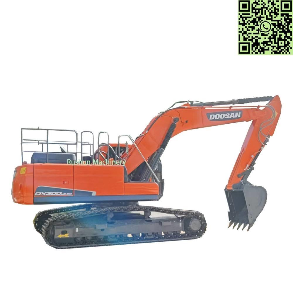Doosan DX 300 Bandgrävare