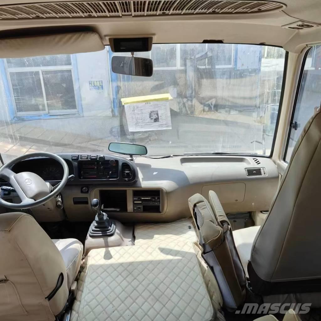 Toyota Coaster Bus Minibussar
