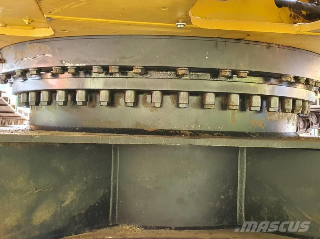 CAT 336 F L Bandgrävare