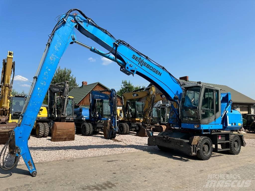 Sennebogen M 821 Avfalls / industri hantering