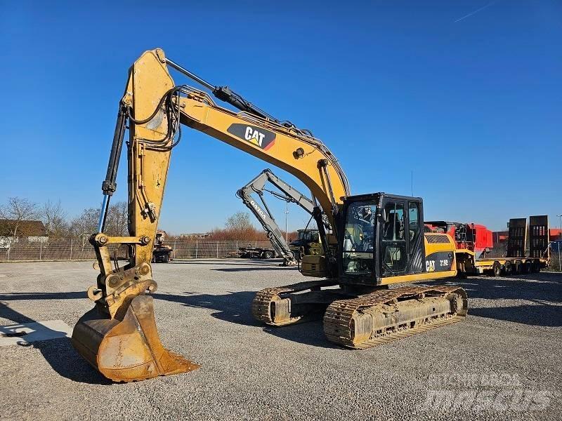 CAT 319 D L Bandgrävare