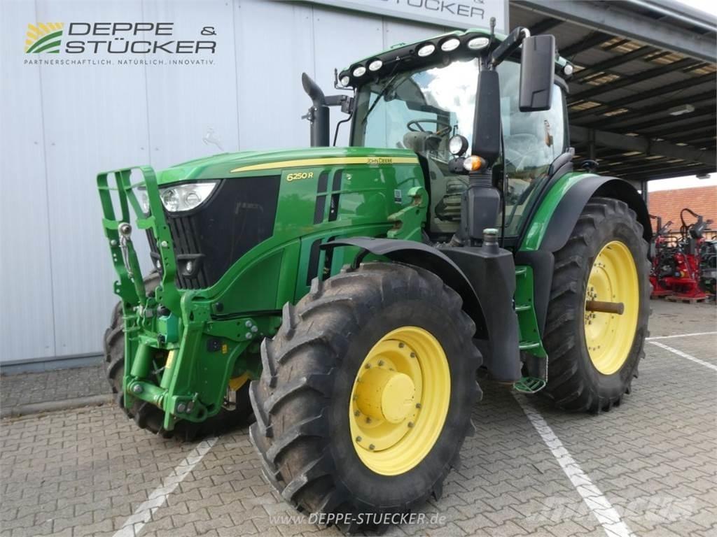 John Deere 6250R Traktorer