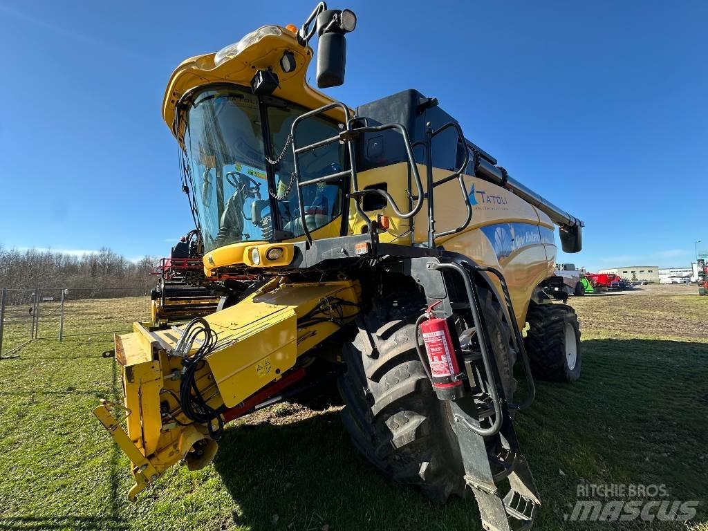 New Holland CX 8080 Skördetröskor