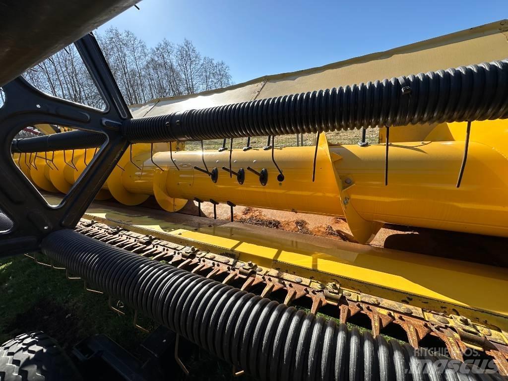 New Holland CX 8080 Skördetröskor
