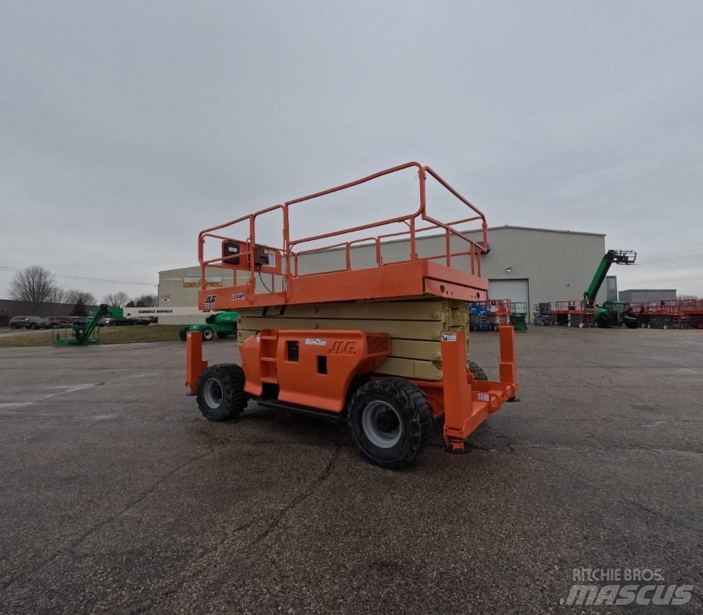 JLG 4394 RT Saxliftar