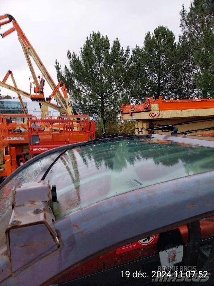Manitou MT1440 Teleskoplastare