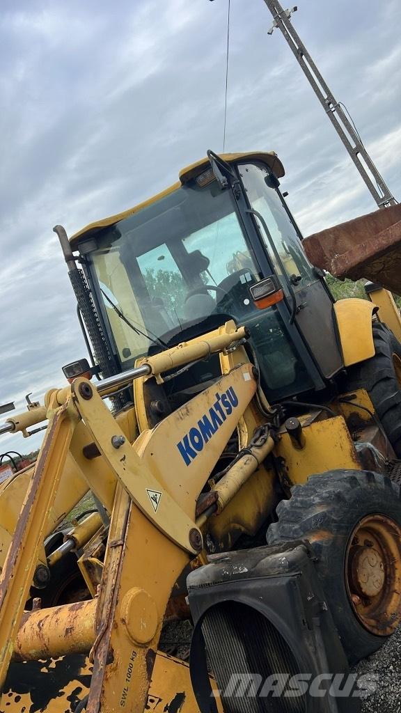 Komatsu WB 93 R Band, kedjor och underreden