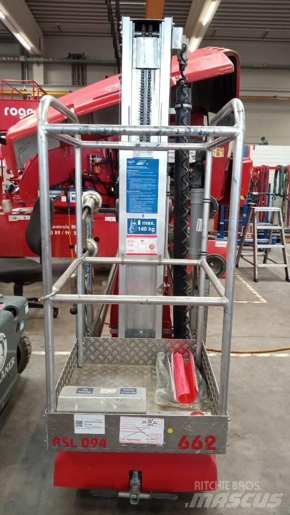 Böcker PHC 940 Teleskop bomliftar