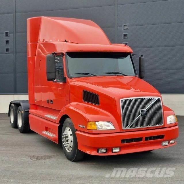 Volvo VNL-4 Dragbilar