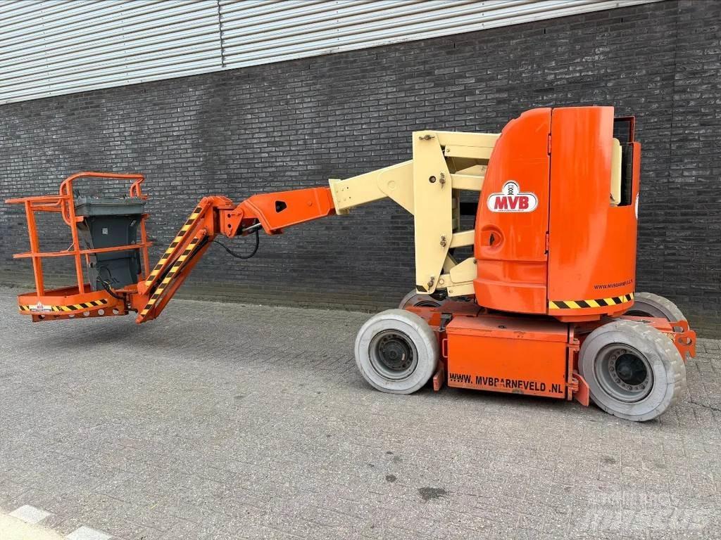 JLG E300AJP Bomliftar