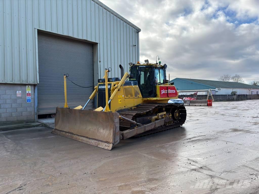 Komatsu D65PX-18E0 Bandschaktare