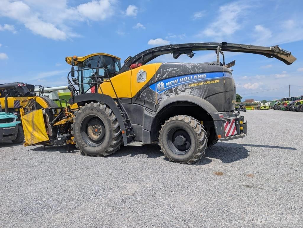 New Holland FR 650 Självgående fälthackar