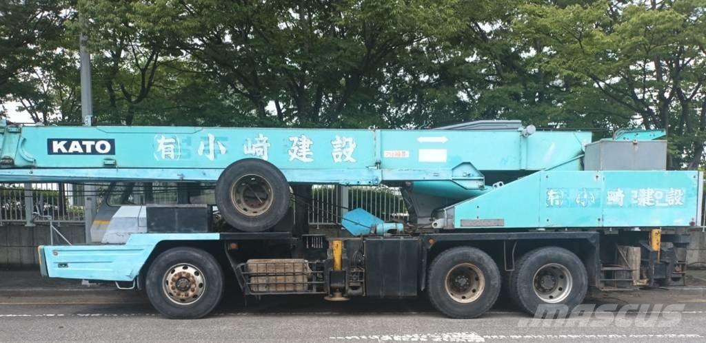 Kato NK 200 H V Terrängkranar (Grov terräng)