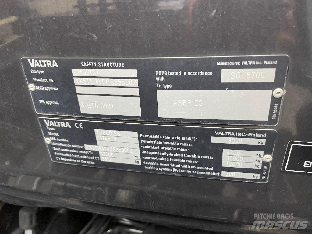 Valtra T 174 Traktorer