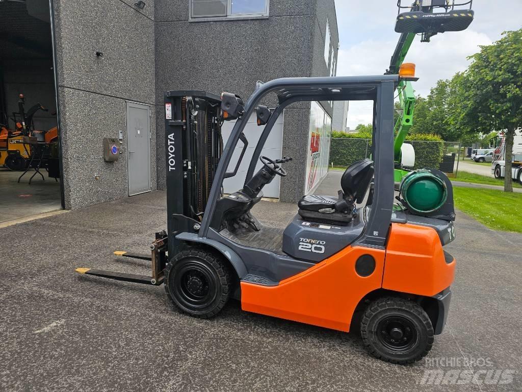 Toyota 02-8 FG F 20 Gasolmotviktstruckar