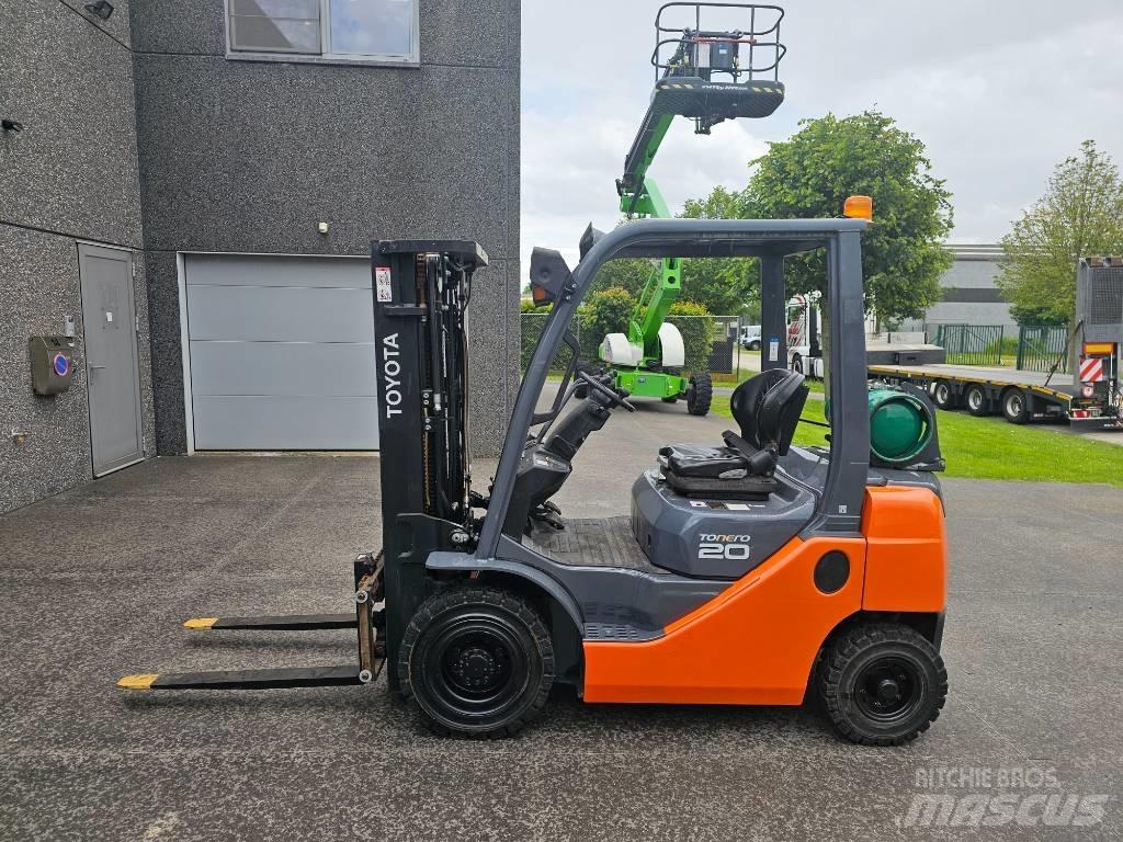 Toyota 02-8 FG F 20 Gasolmotviktstruckar