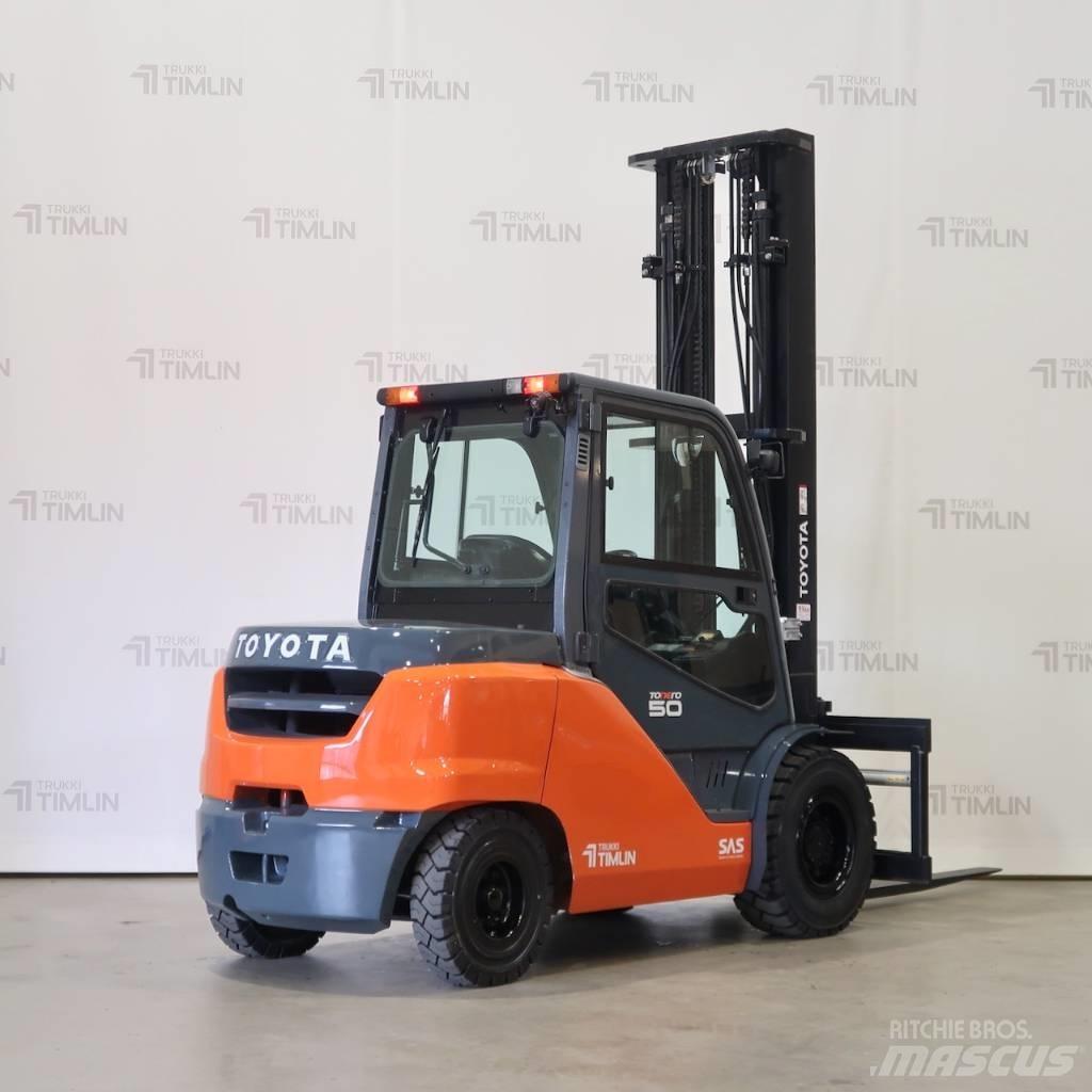 Toyota 40-8FD50N Dieselmotviktstruckar