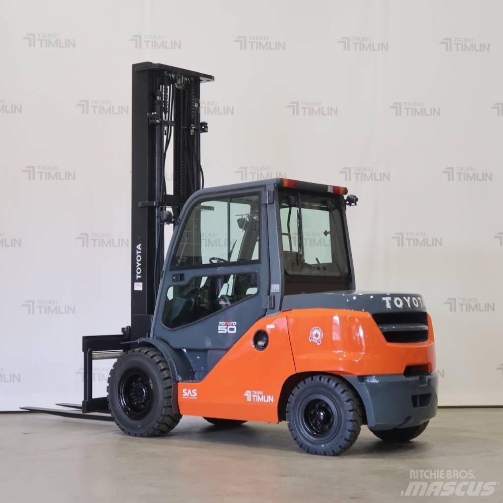 Toyota 40-8FD50N Dieselmotviktstruckar