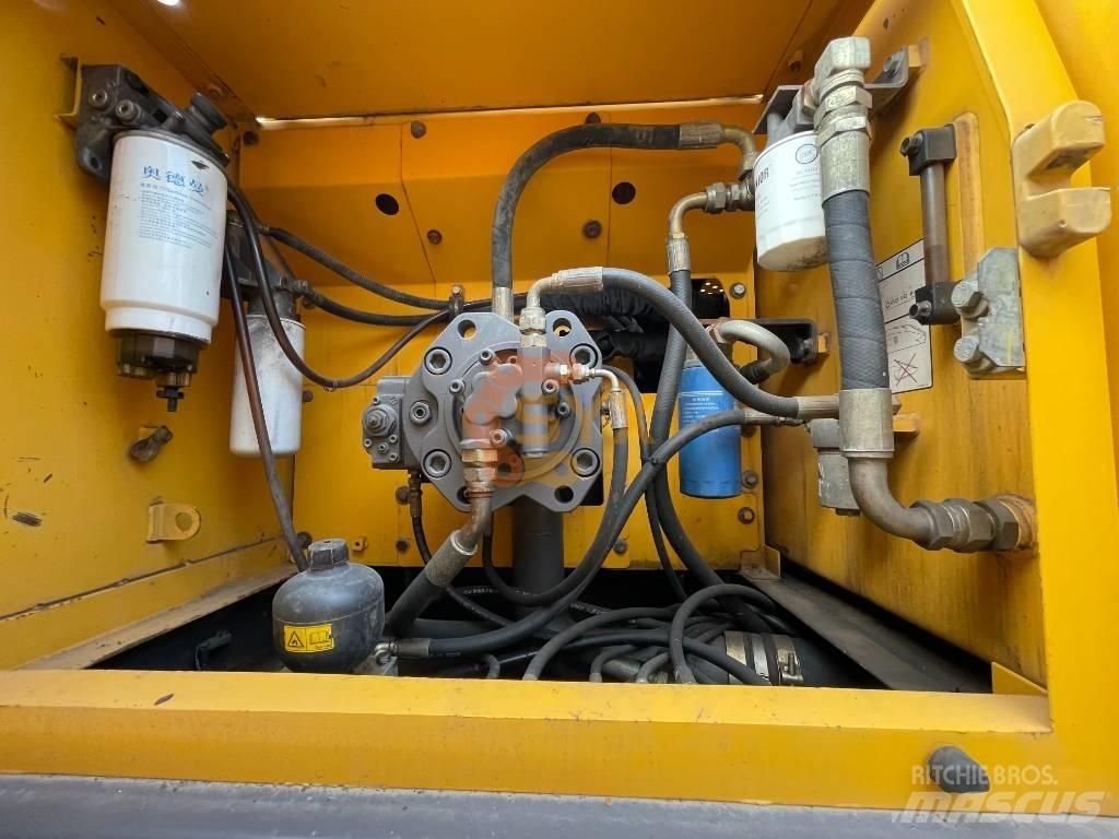Volvo EC 210 B LC Bandgrävare