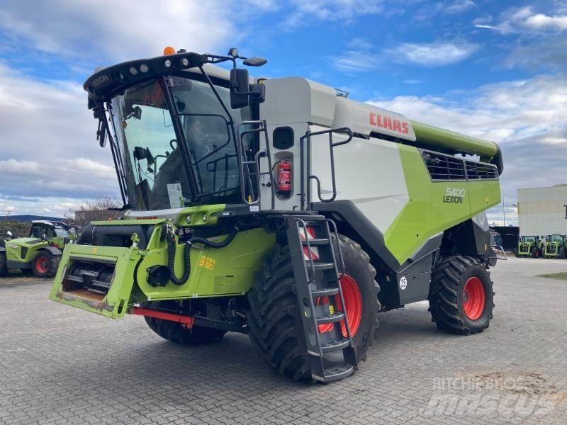 CLAAS LEXION 5400 Skördetröskor