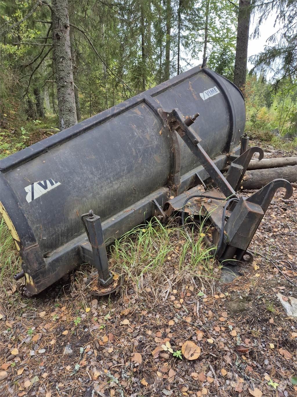  VIME 3400 Snöblad och plogar