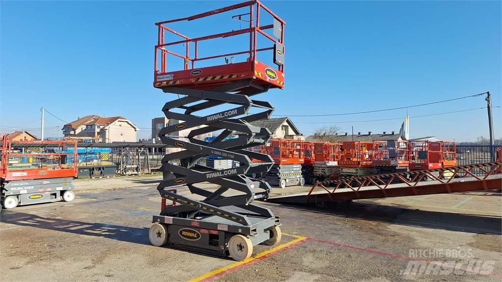 SkyJack SJIII4632 Saxliftar