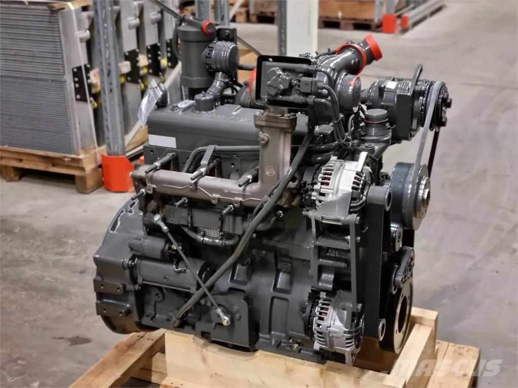 Komatsu 49 AWF Motorer