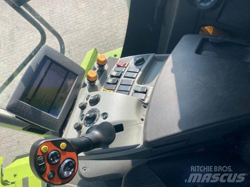 CLAAS LEXION 620 Skördetröskor