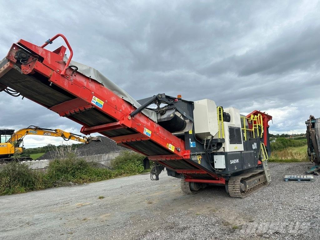 Sandvik QJ 241 Mobila krossar