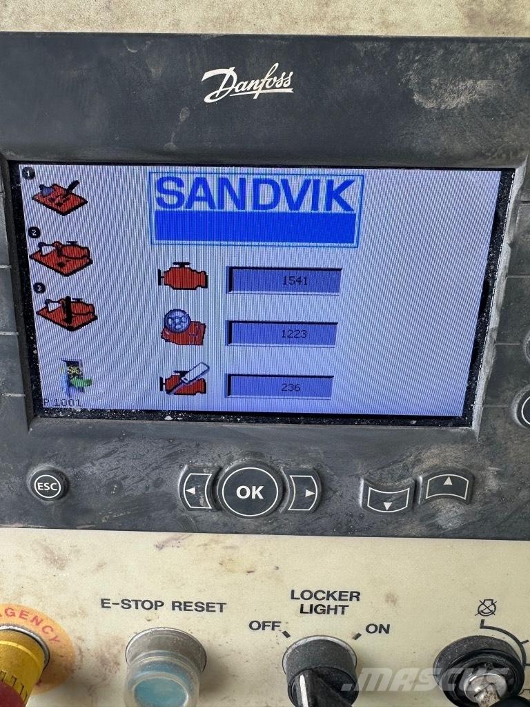 Sandvik QJ 241 Mobila krossar
