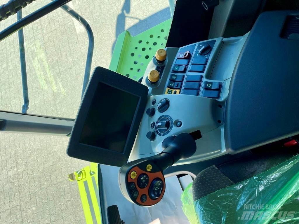 CLAAS Lexion 770 TT Skördetröskor
