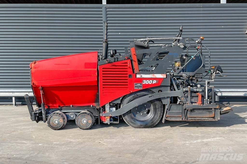 Bomag BF 300 P Asfaltsläggningsmaskiner