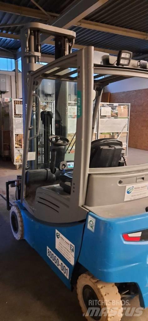 Jungheinrich EFG 320 Elmotviktstruckar