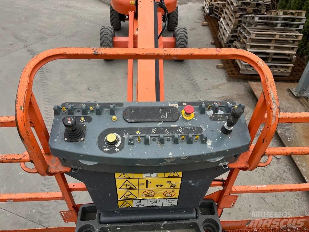 JLG 460 SJ Teleskop bomliftar