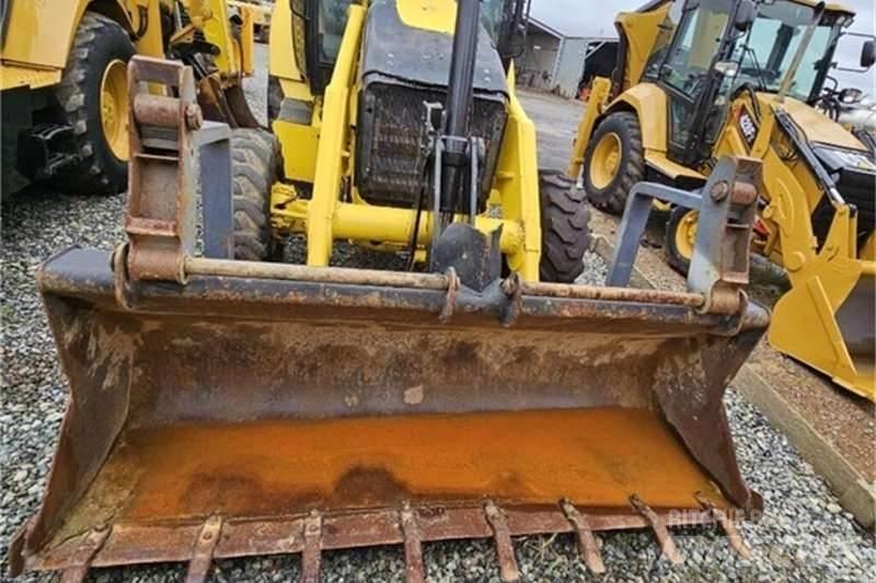 CAT 422E TLB Grävlastare