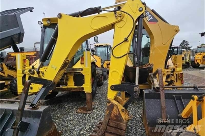 CAT 422E TLB Grävlastare