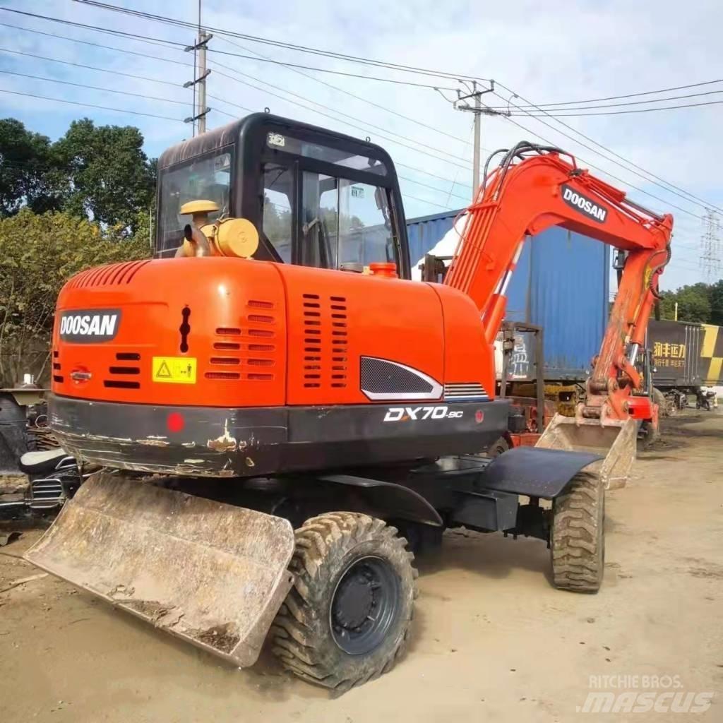 Doosan DX70W-9C Hjulgrävare