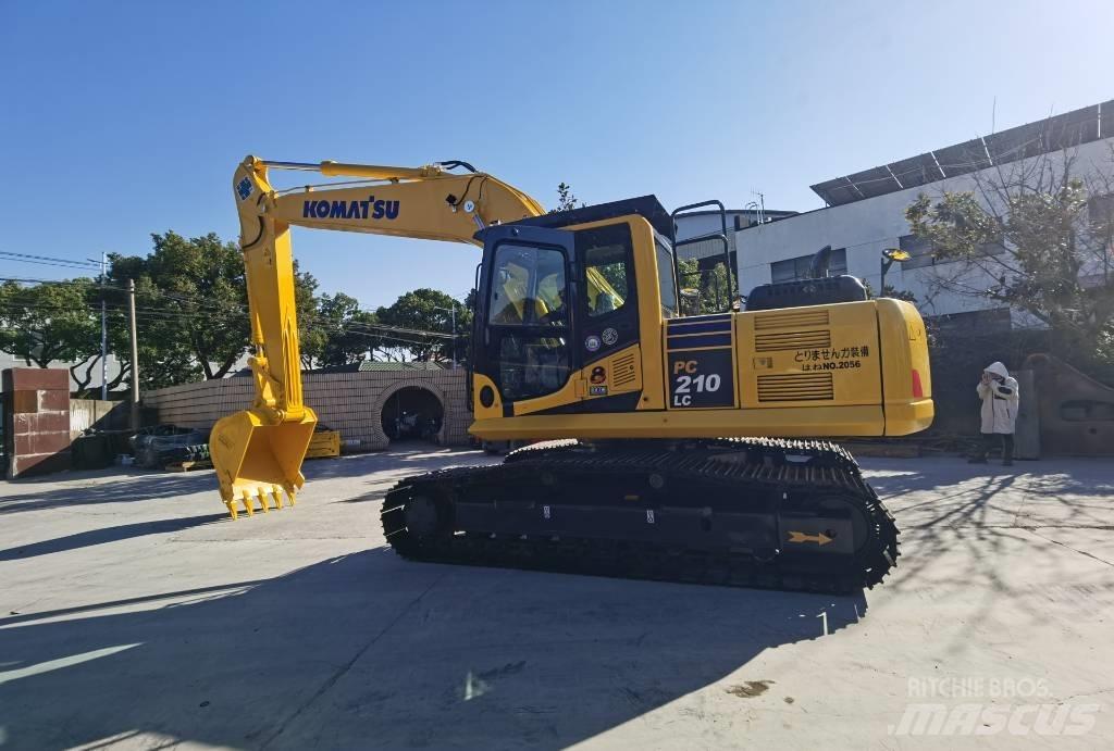 Komatsu PC210LC Bandgrävare
