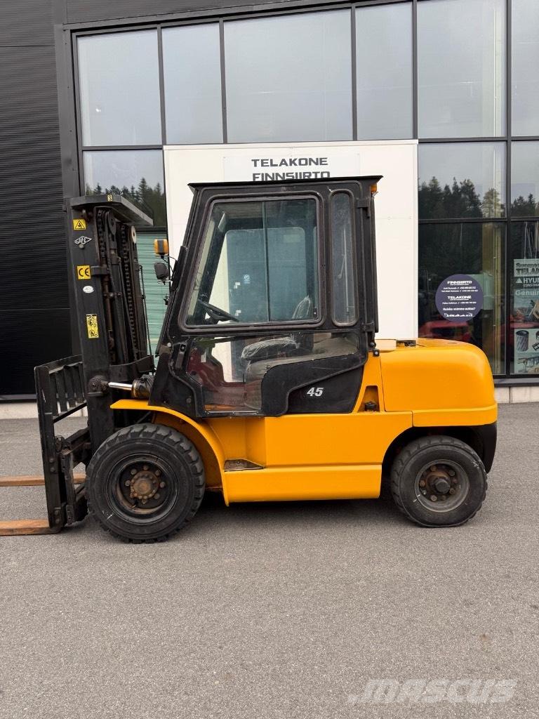 Hangcha CPCD45HW19 Dieselmotviktstruckar