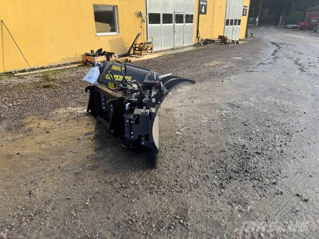 Pronar PUV 2600 M Snöblad och plogar