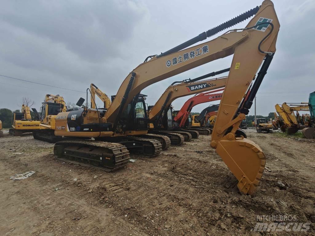 CAT CAT320d Midigrävmaskiner 7t - 12t