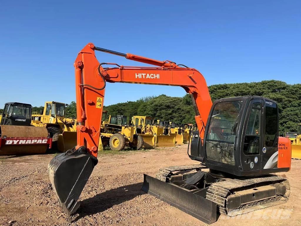 Hitachi ZX70 Midigrävmaskiner 7t - 12t