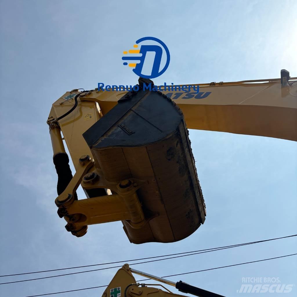 Komatsu PC450-8 Bandgrävare